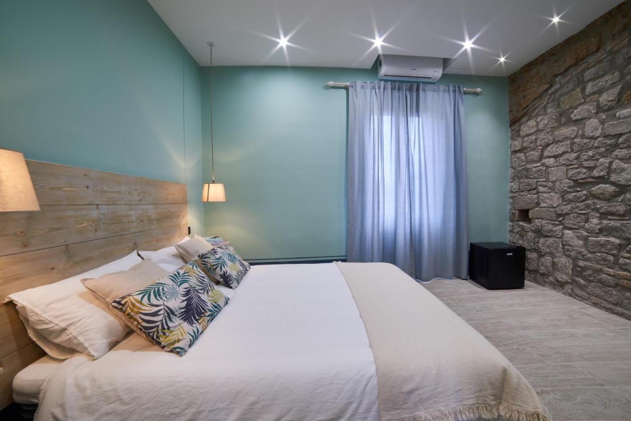 Al22 Di Piazza Del Gesu Hotell Viterbo Eksteriør bilde
