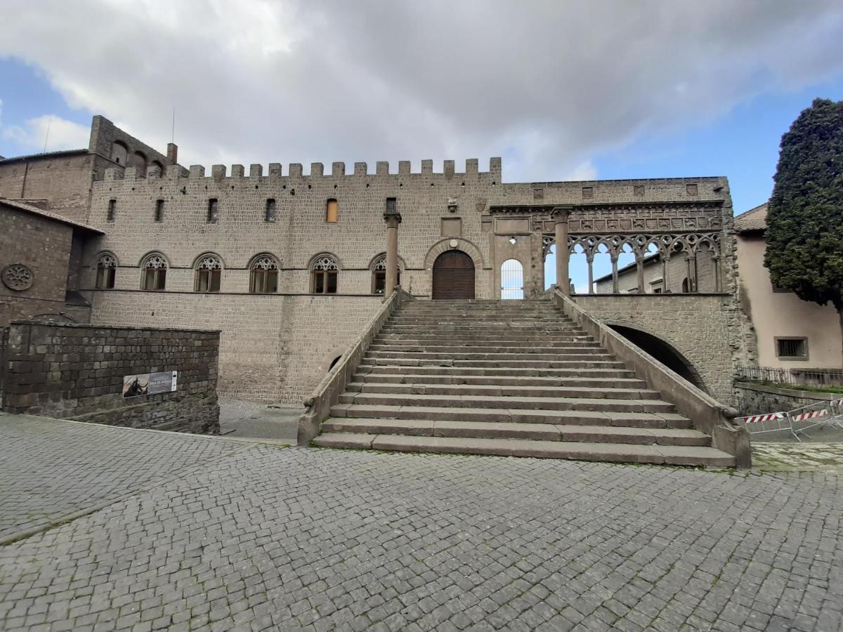 Al22 Di Piazza Del Gesu Hotell Viterbo Eksteriør bilde