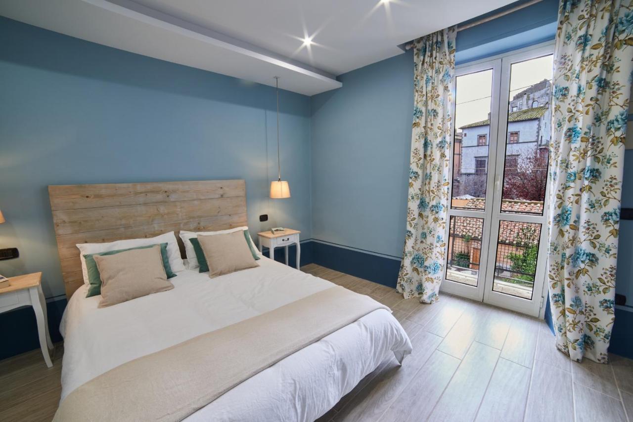 Al22 Di Piazza Del Gesu Hotell Viterbo Eksteriør bilde