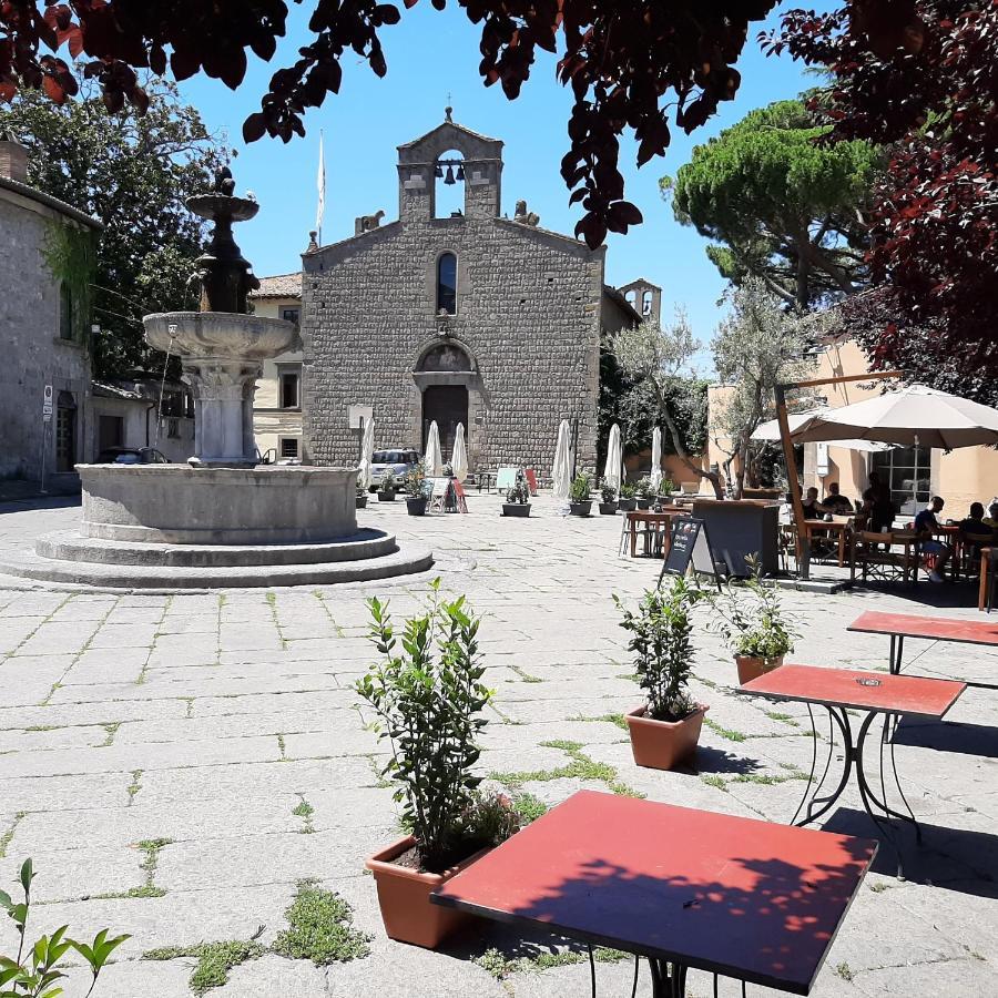 Al22 Di Piazza Del Gesu Hotell Viterbo Eksteriør bilde