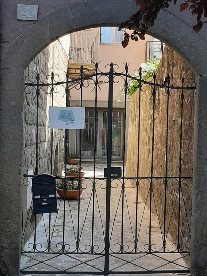 Al22 Di Piazza Del Gesu Hotell Viterbo Eksteriør bilde