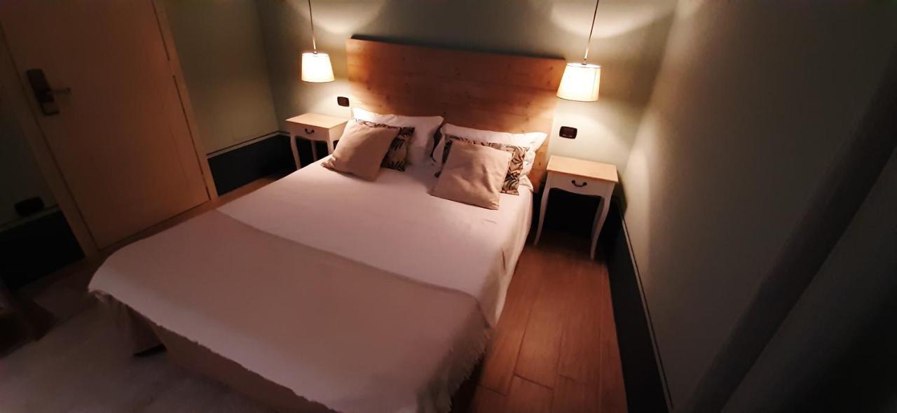 Al22 Di Piazza Del Gesu Hotell Viterbo Eksteriør bilde