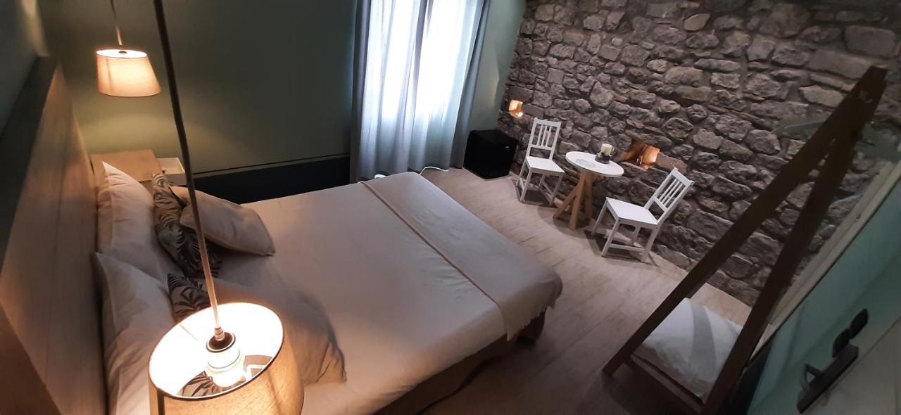 Al22 Di Piazza Del Gesu Hotell Viterbo Eksteriør bilde