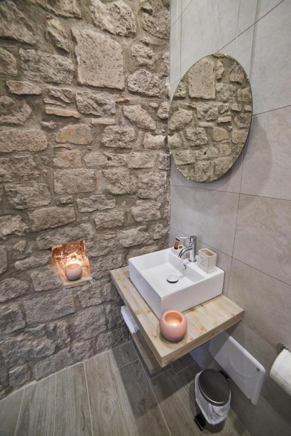 Al22 Di Piazza Del Gesu Hotell Viterbo Eksteriør bilde