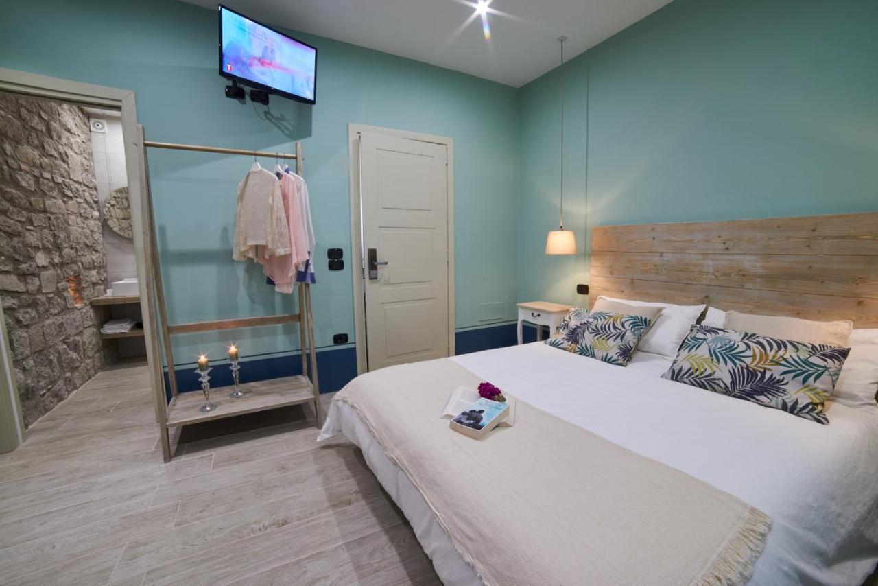 Al22 Di Piazza Del Gesu Hotell Viterbo Eksteriør bilde