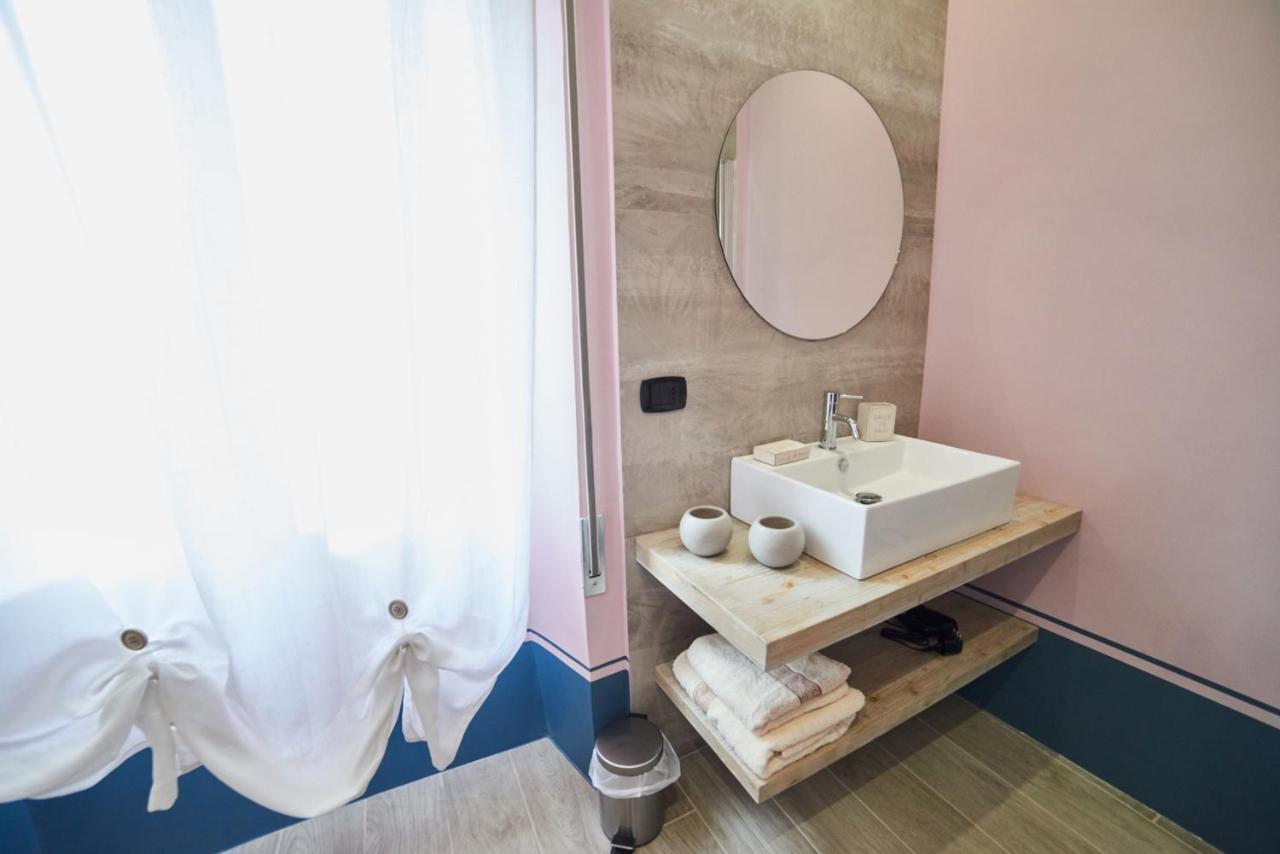 Al22 Di Piazza Del Gesu Hotell Viterbo Eksteriør bilde