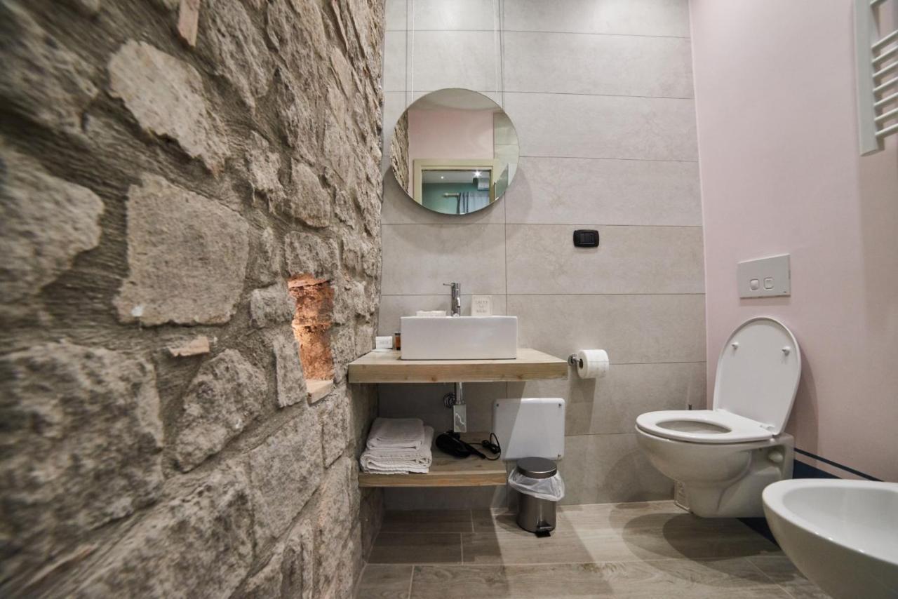 Al22 Di Piazza Del Gesu Hotell Viterbo Eksteriør bilde